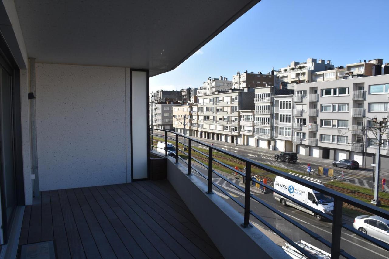 Lichtrijk 2-Slaapkamerappartement Met Zeezicht En Gratis Parking Oostende Exteriör bild