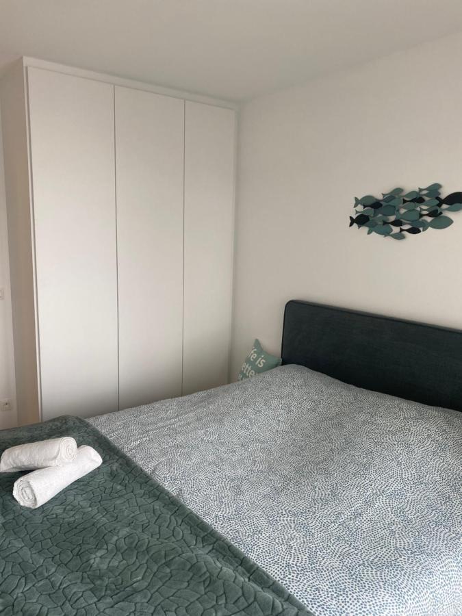 Lichtrijk 2-Slaapkamerappartement Met Zeezicht En Gratis Parking Oostende Exteriör bild